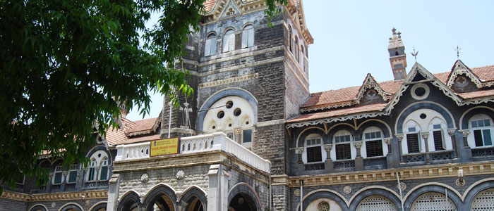 Governor of the Government Medical College, changed the Pune property to Nandakar | शासकीय वैद्यकीय महाविद्यालयाचे अधिष्ठाता नणंदकर यांची पुण्याला बदली