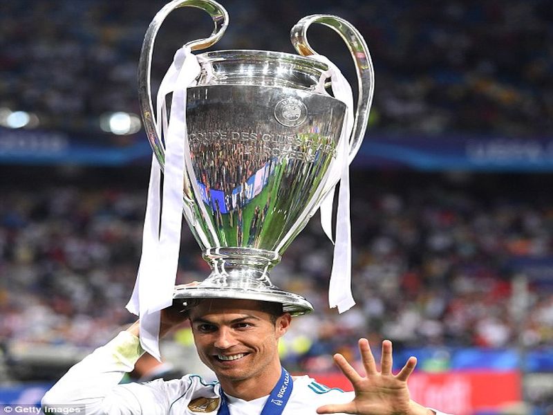 Cristiano Ronaldo removes Real Madrid Madrid | ख्रिस्तियानो रोनाल्डोने स्वीकारली ही मोठी ऑफर...