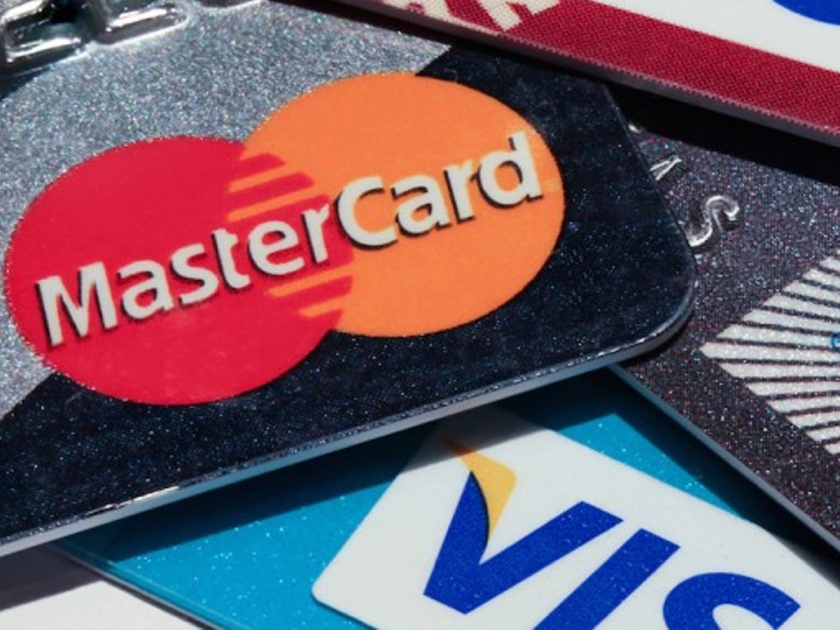 With the help of a bogus credit card, billions of millions of dollars to the bank | बोगस क्रेडिट कार्डच्या मदतीने मॅनेजरने घातला बँकेला कोट्यवधींचा गंडा