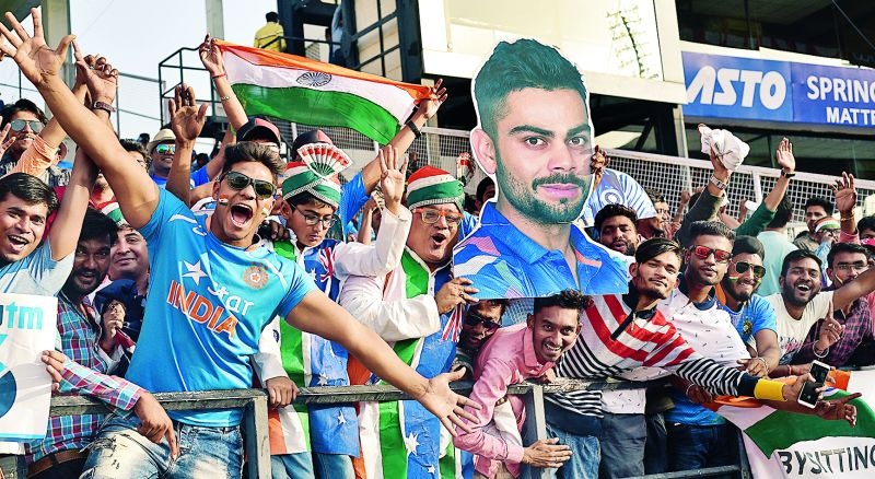Celebrating the victory of team India: Celebrations broke through fireworks | टीम इंडियाच्या विजयाचा उपराजधानीत जल्लोष : फटाके फोडून झाले सेलिब्रेशन
