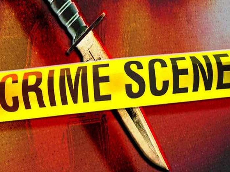 thergaon crime news rickshaw driver was beaten by gang pimpri | थेरगावमध्ये स्वयंघोषित भाईचा टोळक्यासह राडा; कोयत्याने वार करून दहशत
