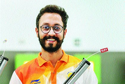 Abhishek Verma wins gold and Saurabh Chaudhary bronze | अभिषेक वर्माला सुवर्ण तर सौरभ चौधरीला कांस्य