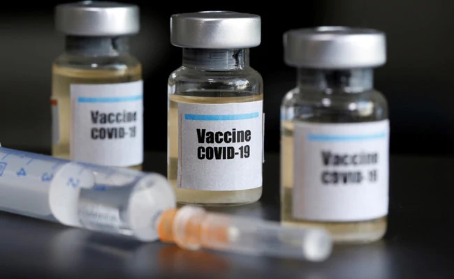 Vigorous preparations to make the carina vaccine ubiquitous | काेराेना लस सर्वदूर पाेहाेचविण्यासाठी जोरदार तयारी