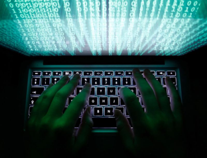German industry hit $ 50 billion in cyber attacks | सायबर हल्ल्यांमुळे जर्मन उद्योगाला तब्बल ५० अब्ज डॉलरचा फटका
