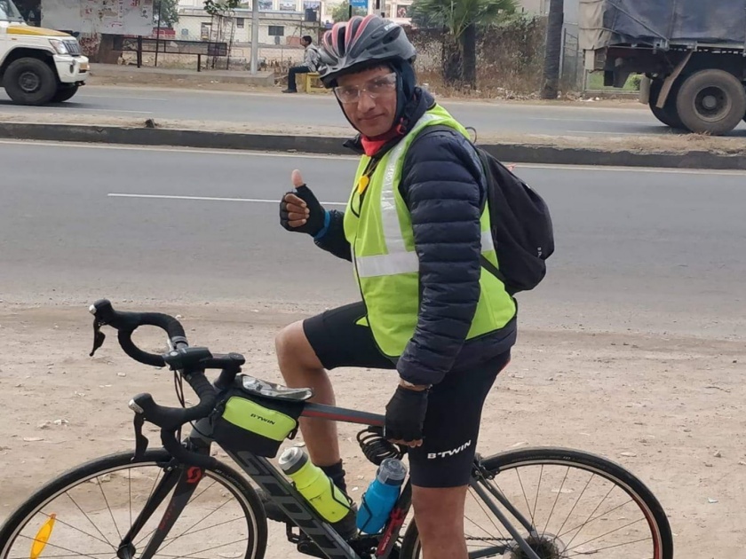 he traveled 1355 kilometer to give message of good health | आराेग्याचा संदेश देण्यासाठी त्यांनी सायकलवरुन केला 1355 किलाेमीटरचा प्रवास