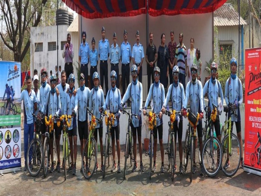  Cycling Parikrama: Combined 'effort' of the Commissioner of the Nashik Police Commissioner Air Force | सायकलिंग परिक्रमा : नाशिक पोलीस आयुक्तालय-वायुसेनेचा संयुक्त ‘प्रयास’