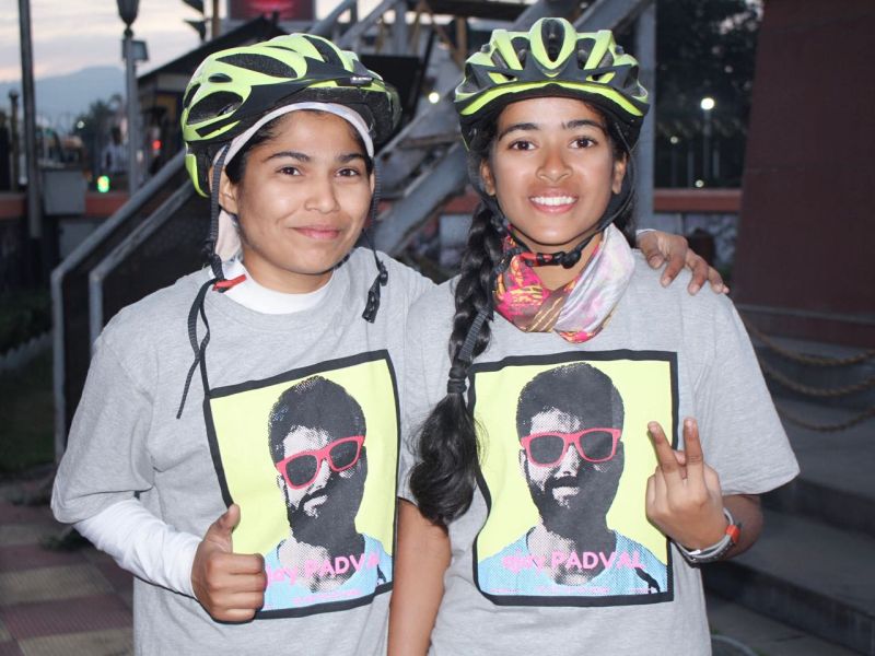Mumbai and Punekar two girls completed Kashmir to Kanyakumari Cycling | मुंबई आणि पुणेकर दोघींनी पुर्ण केली काश्मिर ते कन्याकुमारी सायकलस्वारी