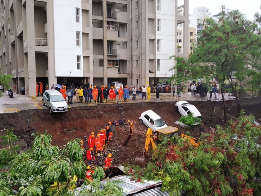 15 killed in wall collapse in Pune | संरक्षक भिंत कोसळून कोंढव्यात १५ जणांचा मृत्यू