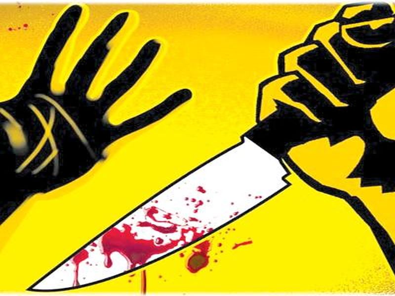 Young man stabbed to death in Dhule | धुळ्यात तरुणाचा चाकूने भोसकून खून