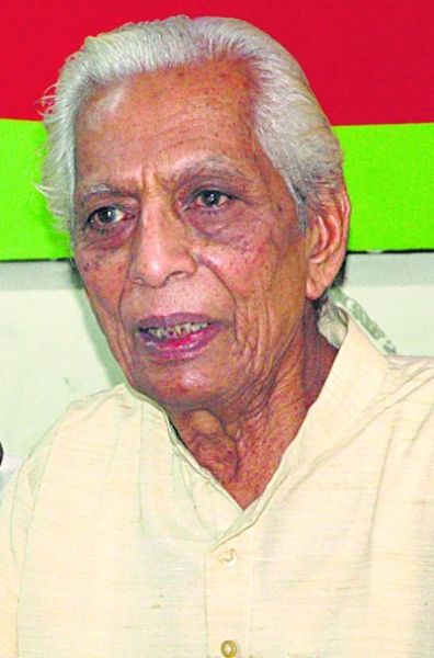 Senior Editor Digambar Bhalchandra Upakhya Mamasaheb Ghumre passed away | ज्येष्ठ संपादक दिगंबर भालचंद्र उपाख्य मामासाहेब घुमरे यांचे निधन