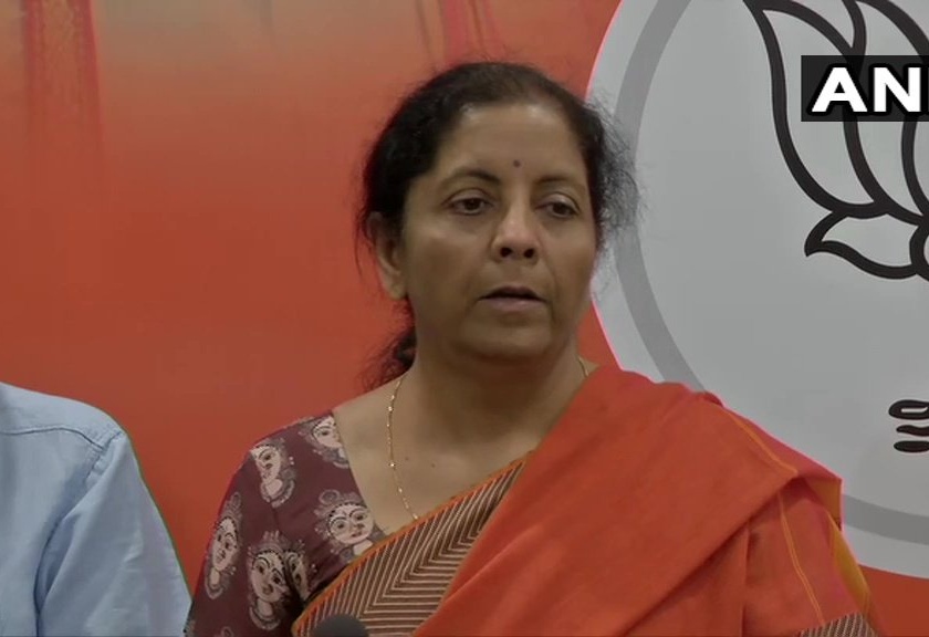 We want central security forces in West Bengal till the MCC stays in force, says Nirmala Sitharaman | बंगालमध्ये टीएमसी करु शकते नरसंहार; मंत्री निर्मला सीतारामन यांनी व्यक्त केली चिंता
