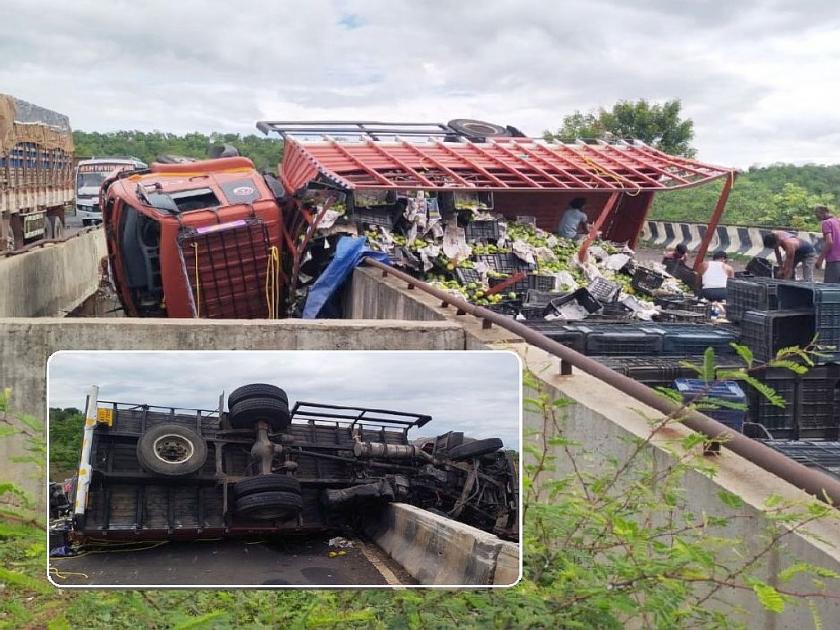 Cleaner killed, driver injured after truck overturns on national highway | राष्ट्रीय महामार्गावर ट्रक उलटून क्लिनर ठार, चालक जखमी