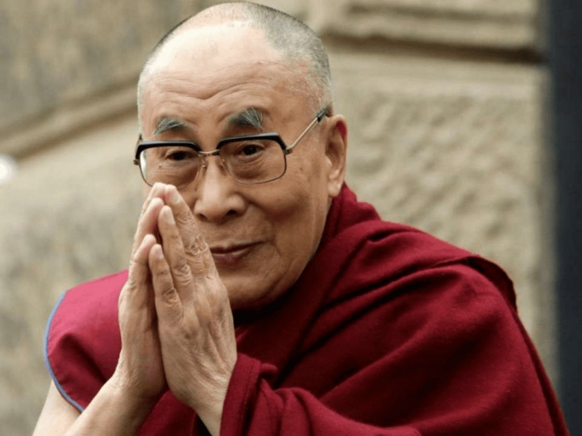 Dalai Lama video: Kissing a minor on the lips; Dalai Lama's video viral on social media | Dalai Lama video: अल्पवयीन मुलाच्या ओठांवर चुंबन; दलाई लामांच्या व्हिडिओने चर्चांना उधाण