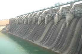 Water conservation will be on wardha; Only 39% of the major reservoirs in the main dams have water storage | वऱ्हाडावरील जलसंकट होणार गडद; प्रमुख धरणांमध्ये उरला फक्त ३९ टक्केच जलसाठा