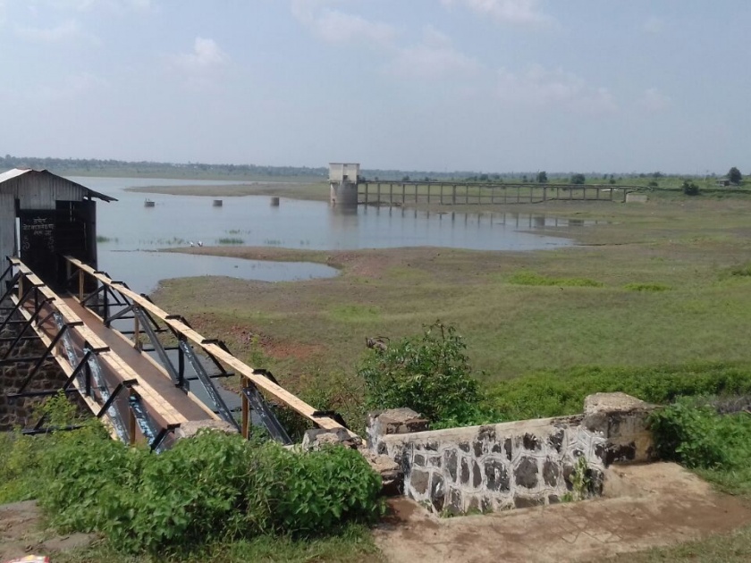 Poppetheed project in Akot taluka: the question of irrigation is final! | अकोट तालुक्यातील पोपटखेड प्रकल्प : सिंचनाचा प्रश्न अधांतरी!