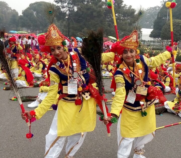 Nagpur students win: First in RD parade | नागपूरच्या विद्यार्थ्यांनी जिंकली दिल्ली : आरडी परेडमध्ये प्रथम