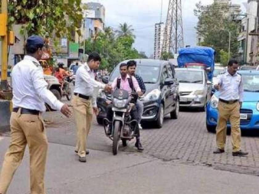 Penalty on unruly drivers in Mumbai 15 crores for violating the rules | मुंबईत बेशिस्त वाहनचालकांना दणका; नियम मोडल्याने १५ कोटी वसूल