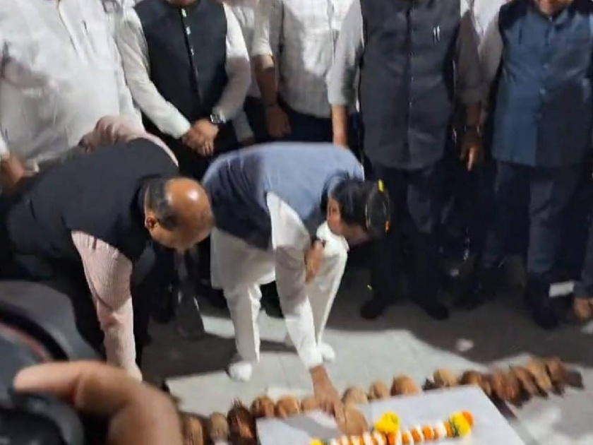 Inauguration of Badlapur Home Platform by Union Minister Raosaheb Danve | केंद्रीय मंत्री रावसाहेब दानवे यांच्या हस्ते बदलापूरच्या होम प्लॅटफॉर्मचे उद्घाटन