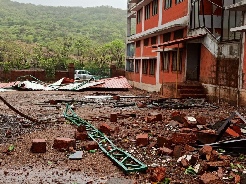 lok nirman bhawan in dapoli damaged due to nisarga cyclone needs financial help | 'निसर्ग' चक्रीवादळात लोकनिर्माण भवनची वाताहत; आर्थिक मदतीचं आवाहन