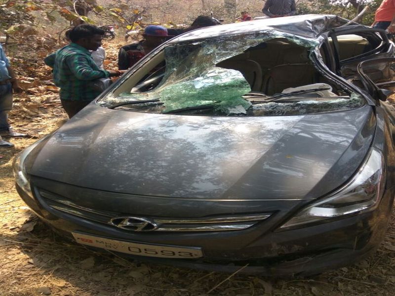 Women killed in Karipur accident; Husband, girl injured | कार अपघातात दर्यापूरची महिला ठार; पती, मुलगी जखमी