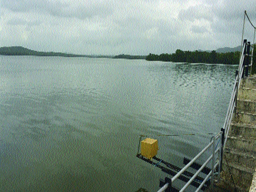 Relief for Mumbaiites; Rain opened in the lake area | मुंबईकरांना दिलासा; तलाव क्षेत्रात पावसाने खाते उघडले