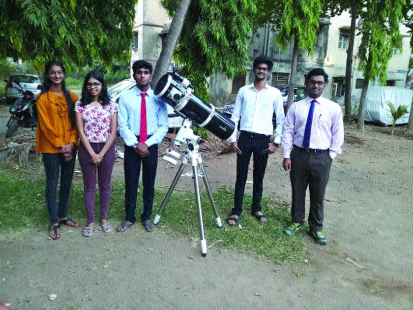 Eight youths from Raigad selected for International Space Research Conference | आंतरराष्ट्रीय अवकाश संशोधन परिषदेसाठी रायगडमधील आठ तरुणांची निवड