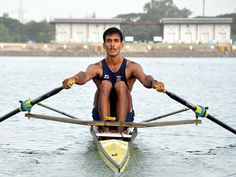 Hearing on petition filed by rowing player Dattu Bhoknal adjourned till Friday | रोईंगपटू दत्तू भोकनळने दाखल केलेल्या याचिकेवरील सुनावणी शुक्रवापर्यंत तहकूब   