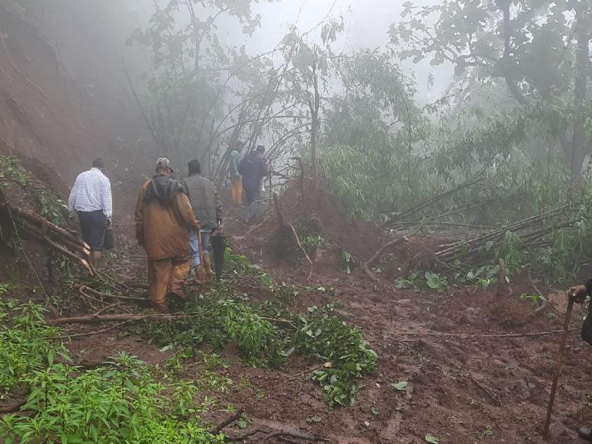 Landslide-prone villages on radar amid heavy rainfall, administration on alert mode | कुठे भूस्खलन तर कुठे दरड कोसळण्याचा धोका, प्रशासन अलर्ट मोडवर