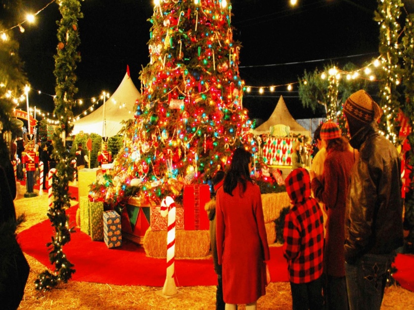 Christmas 2020 : Why do we celebrate christmas know significance festival | Christmas 2020 : ....म्हणून दरवर्षी २५ डिसेंबरला साजरा केला जातो ख्रिसमस; माहीत करून घ्या या सणाचं महत्त्व