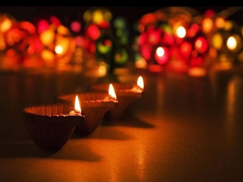 Happy Diwali! | आरोग्यदायी दिवाळीच्या शुभेच्छा !