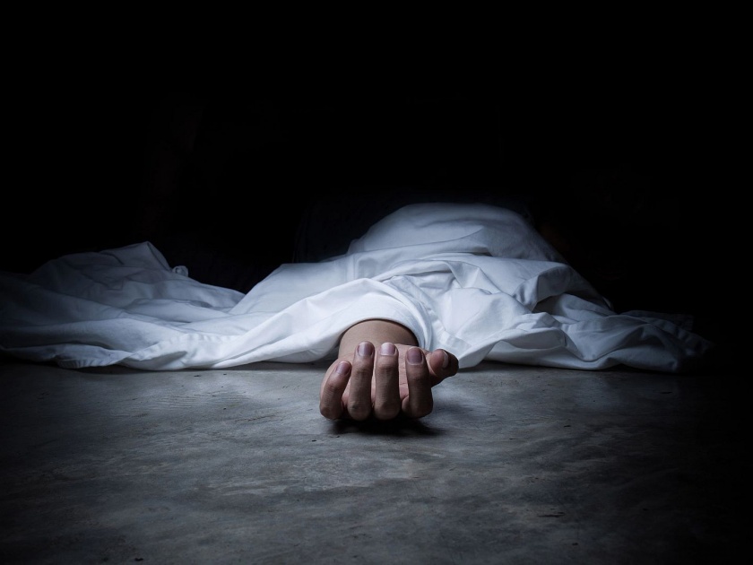 man gets up after he was declared dead by doctor | ...अन् अंत्यसंस्कारावेळी 'मृत' मुलगा उठला, पाणी मागू लागला