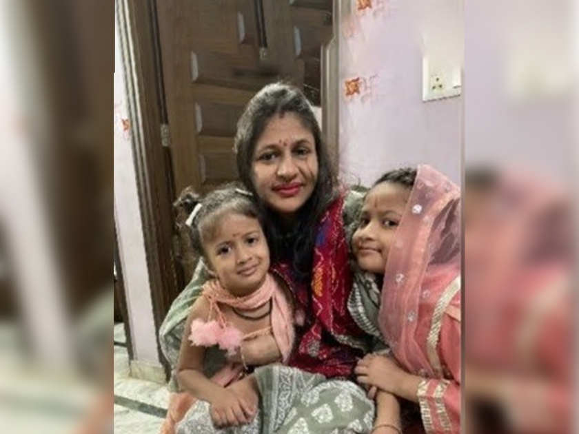 Businessman Wife Committed Suicide Along With Her Two Daughters In Delhi | वेदनादायक! २ मुलींना घेऊन आई घराबाहेर पडली, मात्र आता कधीच परतणार नाही