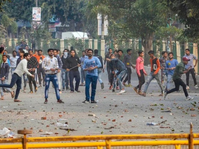 Violence from 'CAA' in Delhi, Aligarh | दिल्ली, अलिगढमध्ये ‘सीएए’वरून हिंसाचार