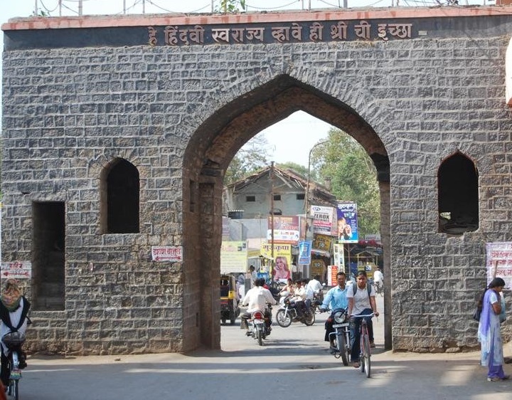 Guardian of Ahmadnagar - Delhi Gate | अहमदनगरचा संरक्षक - दिल्लीगेट