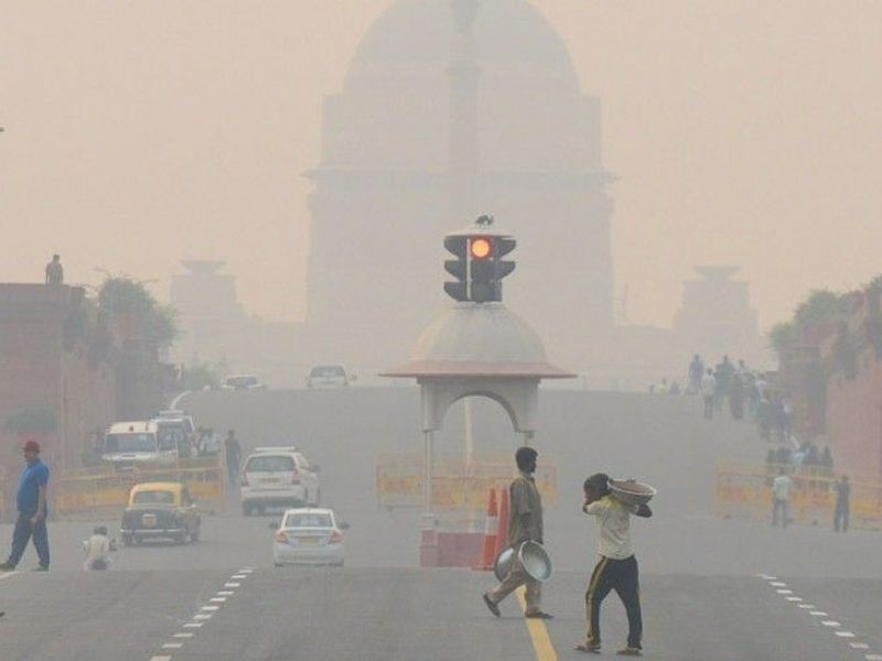 Strict steps have been taken to curb pollution in the capital, Delhi | राजधानी दिल्लीतील प्रदूषण रोखण्यासाठी हवीत कठोर पावले
