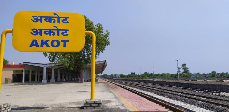 Demu Train to Akot: The moment of 15th August has passed, now waiting for Ganesh Chaturthi | अकोटपर्यंत डेमू : १५ ऑगस्टचा मुहूर्त टळला, आता प्रतीक्षा गणेश चतुर्थीची