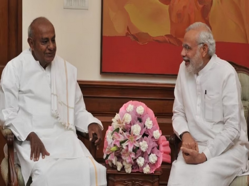 Deve Gowda has hinted that there is a possibility of an alliance between the BJP and the JDS after the Congress's victory in the Karnataka assembly elections.   | कर्नाटकात काँग्रेस जिंकली! पण भाजपला नवा मित्र सापडणार; देवेगौडांनी मोदींसमोर ठेवली ऑफर