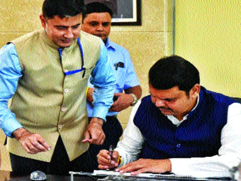 Maharashtra Election, Maharashtra CM: Devendra Fadnavis tack Charge of Chief Minister Post | Maharashtra CM: देवेंद्र फडणवीस यांनी स्वीकारला मुख्यमंत्रिपदाचा कारभार