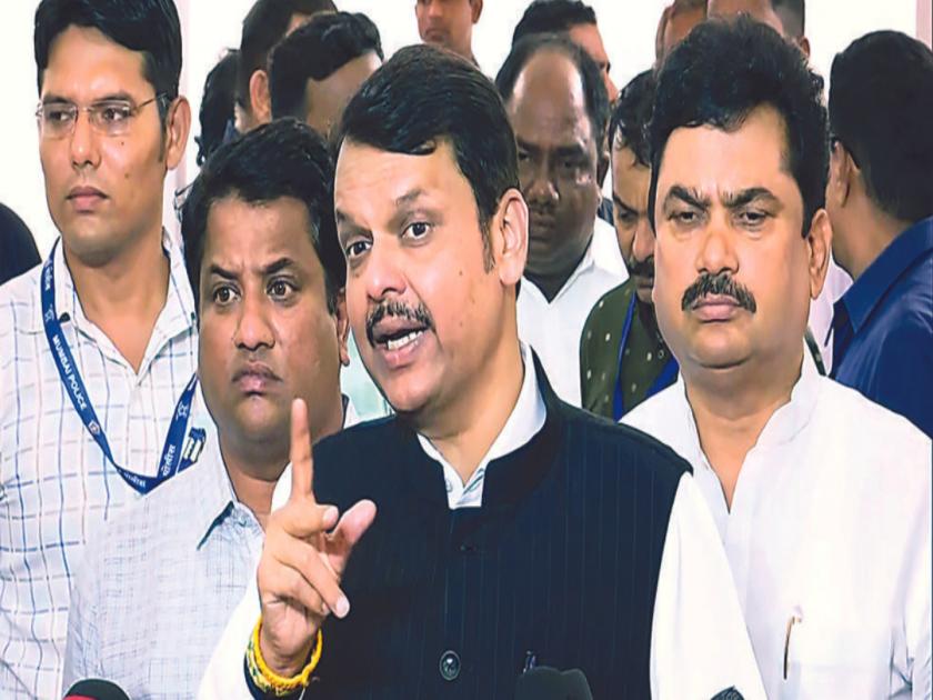 Maharashtra Politics Devendra Fadnavis reacted on why BJP changed three candidates in Mumbai | भाजपने मुंबईतील तीन उमेदवार का बदलले? फडणवीस म्हणाले, 'ज्यांना बदललं त्यांनी...'