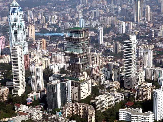 The run of ‘Township’ which raises the standard of living of Mumbai is short | मुंबईचे जीवनमान उंचावणारी ‘टाउनशिप’ची धाव तोकडीच