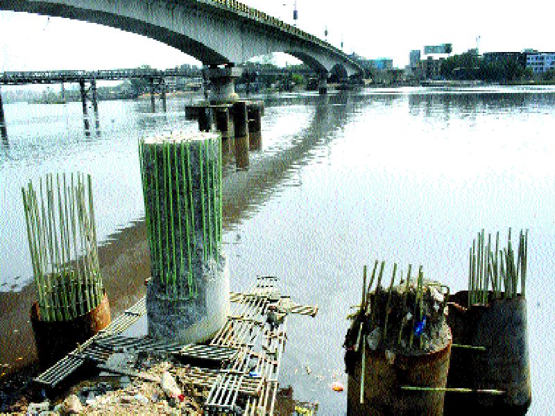 Bridge of Kalyan Creek Bridge Deadlines | कल्याण खाडीवरील पुलाची डेडलाइन हुकली