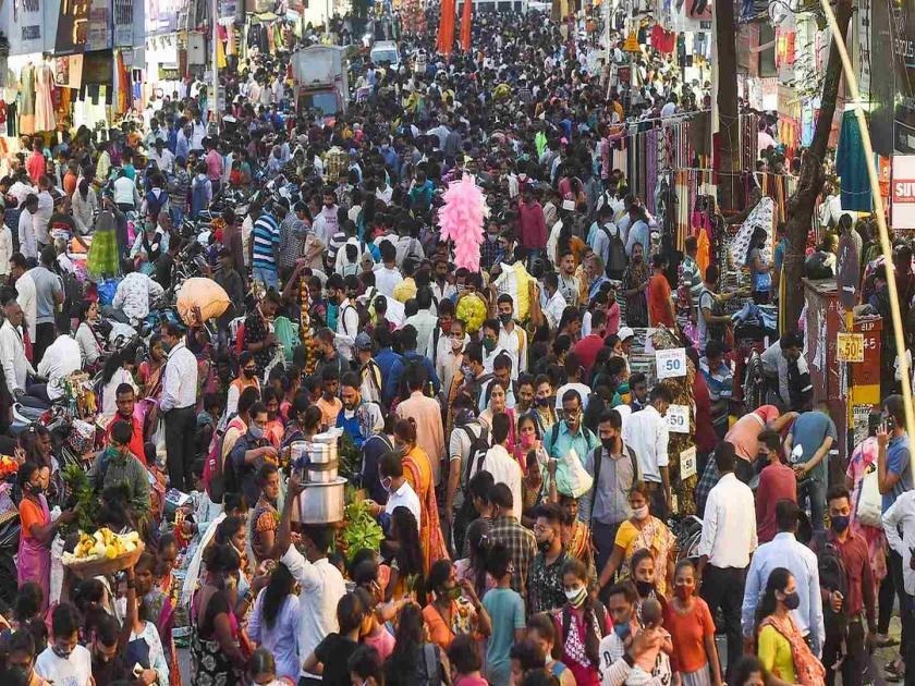 Electronics, bullion, automobile, textile markets are crowd on Dhantrayodashi | धनत्रयोदशीला इलेक्ट्रॉनिक्स, सराफा, ऑटोमोबाईल, कापड बाजारात उत्साह