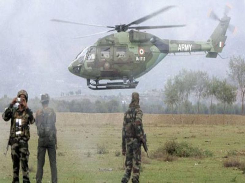 3 indian soldier fall from dhruv helicopter rehearsal army day parade | VIDEO : 'आर्मी डे परेड'च्या सरावादरम्यान दोरखंड तुटल्याने अपघात, थोडक्यात बचावले 3 जवान