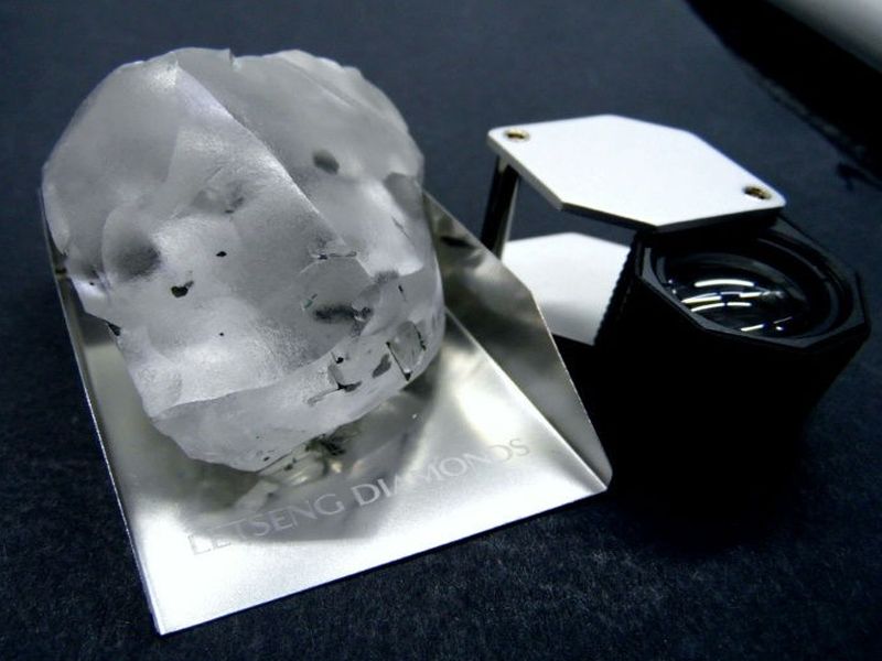 The fifth largest diamond found in the world | जगातील पाचवा सर्वात मोठा हिरा सापडला