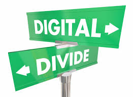 online education - digital divide - in corona time | ऑनलाइन-ऑफलाइन शिकण्या-शिकवण्याची घाई तरुणांची डिजिटल फाळणी करतेय का ?