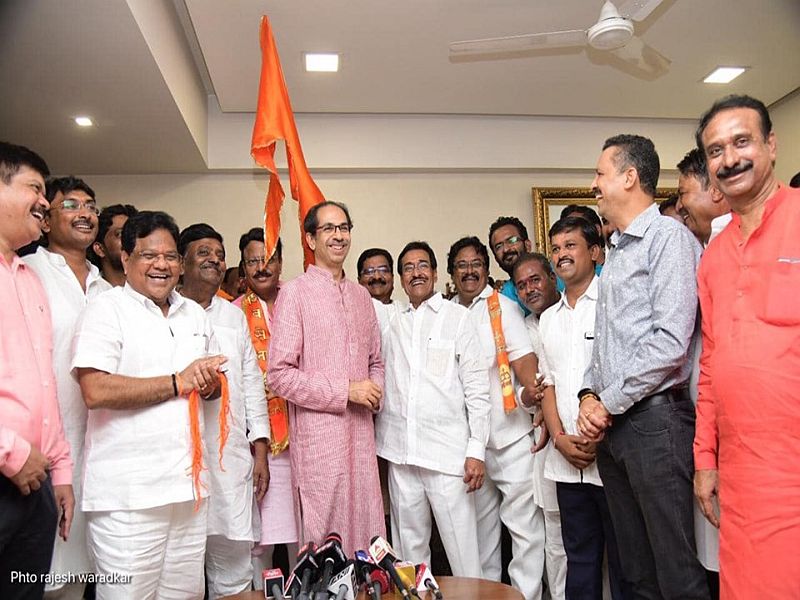 MLA dilip Sopal said of Pawar after Shiv Sena's entry in mumbai matoshree | Video : '23 वर्षांनी घरवापसी झाली', शिवसेना प्रवेशानंतर पवारांबाबत सोपल म्हणाले... 