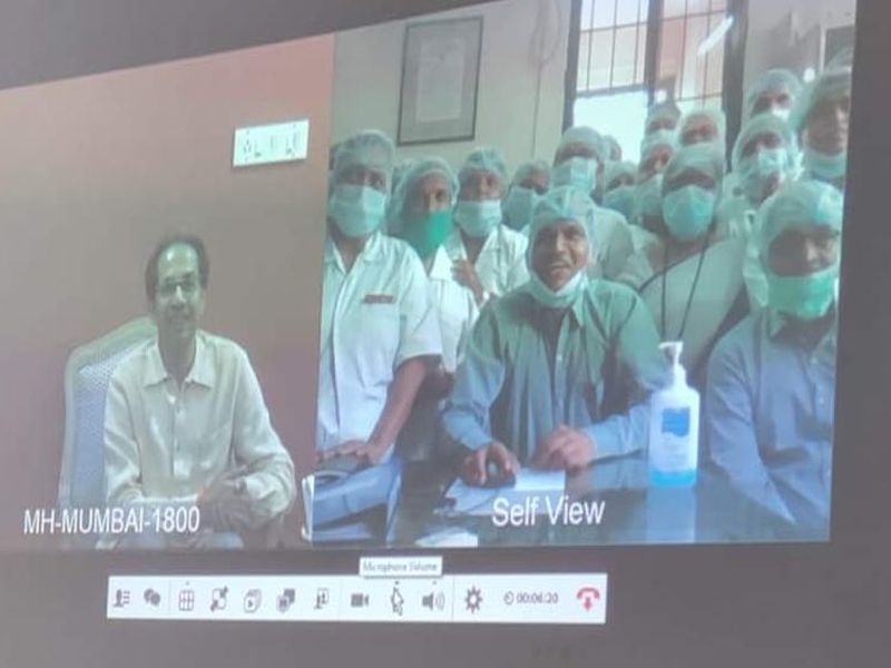 CM Uddhav Thackeray dialogue with doctors; Contact through video conference at Naidu Hospital | मुख्यमंत्री ठाकरे यांचा डॉक्टरांशी संवाद; नायडू रुग्णालयात व्हिडिओ कॉन्फरन्सद्वारे संपर्क