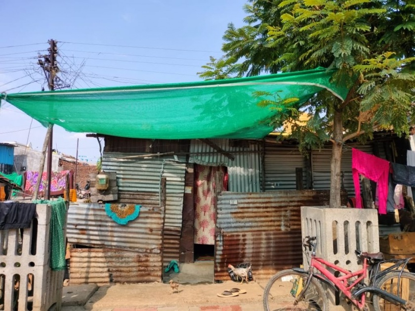 A laborer living in a hut received an electricity bill of Rs 19,840 | अबब ! झोपडीत राहणाऱ्या मजुराला आले १९,८४० रुपये वीजबिल
