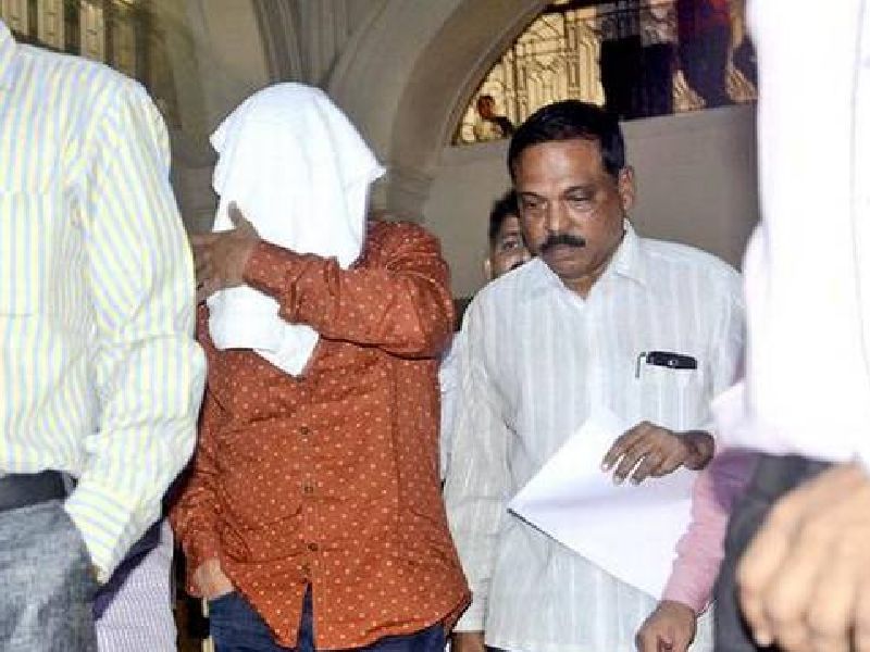 After Kaskar, Chhota Rajan's handicap D. K. Royal chains; Action for the Mumbai Crime Branch's Co-ordination Cell | कासकरपाठोपाठ छोटा राजनचा हस्तक डी. के. रावला बेड्या ; मुंबई गुन्हे शाखेच्या गुप्तवार्ता कक्षाची कारवाई