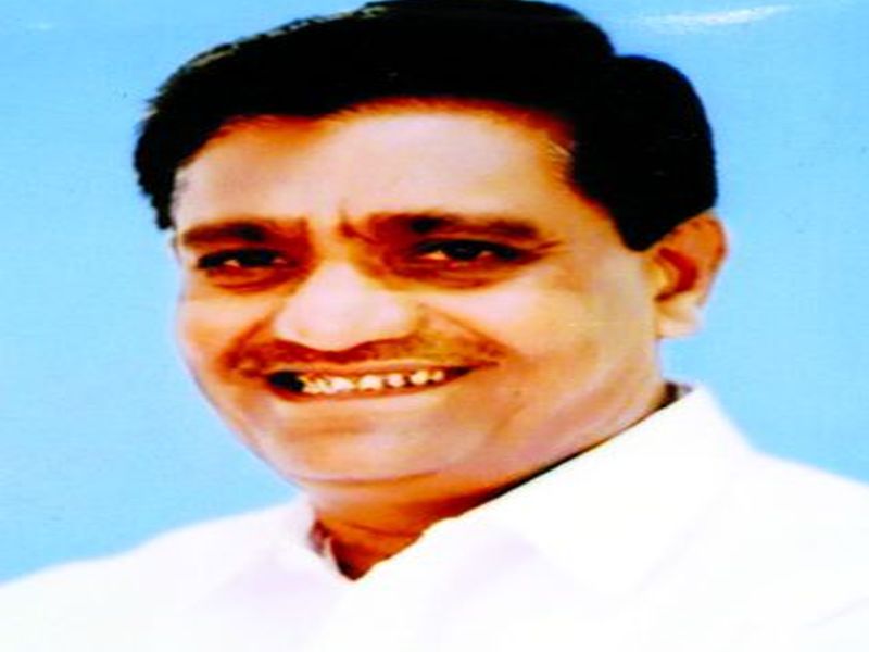 Vijay Dulichand Rathod has been elected as the subject committee chair of Yavatmal Zilla Parishad. | वनमंत्र्यांचे भाऊ यवतमाळ जिल्हा परिषदेचे सभापती; काँग्रेस व शिवसेनेला प्रत्येकी दोन सभापती